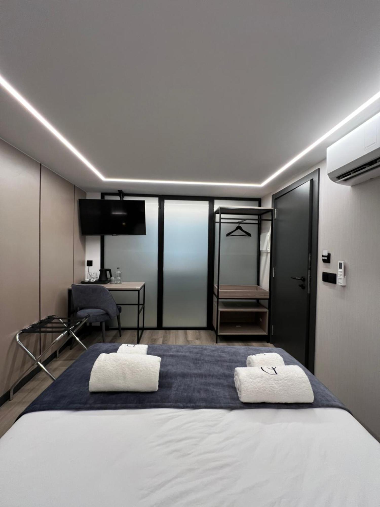 Dom Joao Glamour Hotel Lisbon Exterior photo