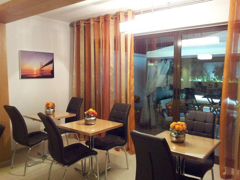Dom Joao Glamour Hotel Lisbon Exterior photo