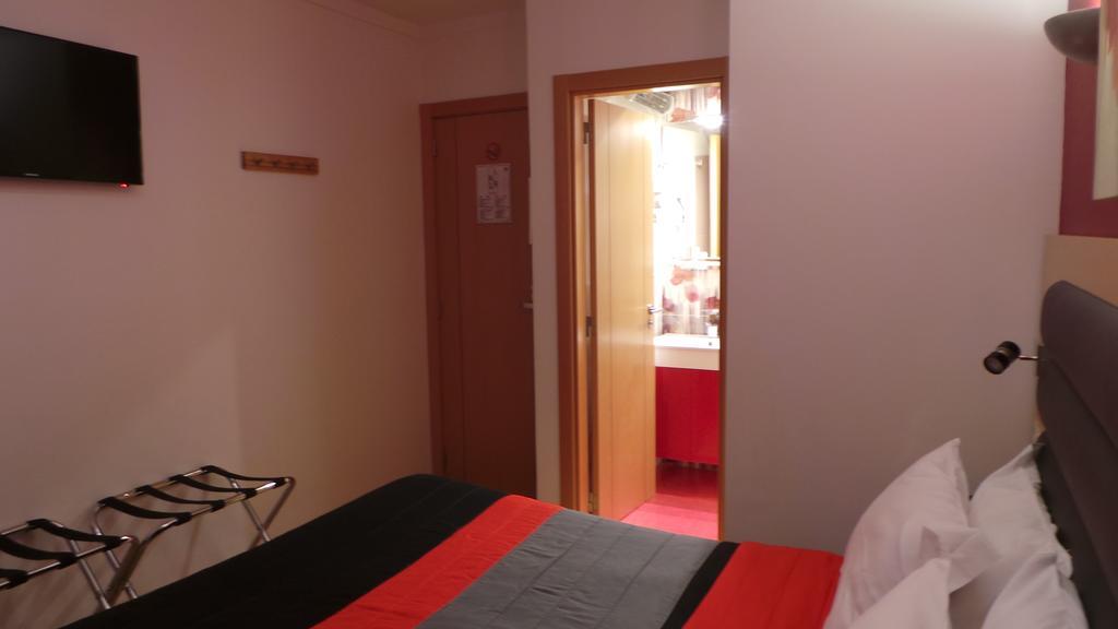 Dom Joao Glamour Hotel Lisbon Exterior photo