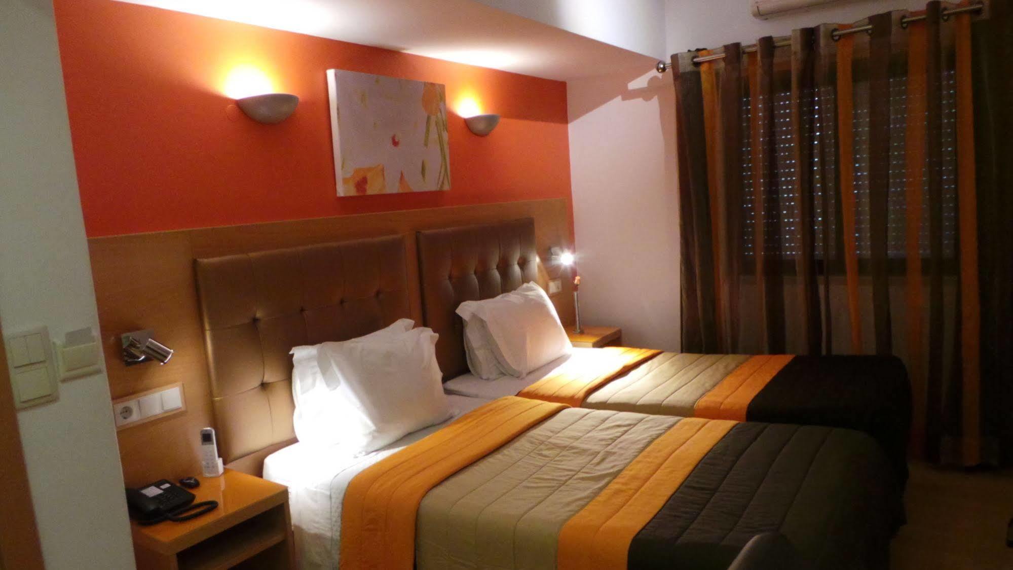 Dom Joao Glamour Hotel Lisbon Exterior photo